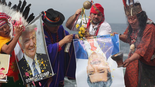 Chamanes en Lima predicen el fin del mandato de Maduro en 2026