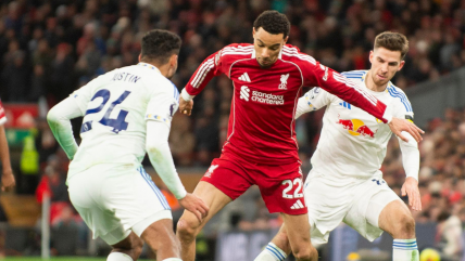   Liverpool volvió a ceder puntos con un amargo empate ante Leeds 