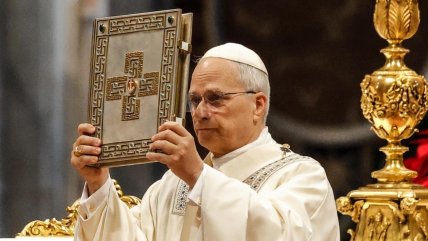 El papa por Año Nuevo: "El mundo no se salva afilando espadas sino acogiendo a todos"