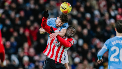   Manchester City perdió terreno en la Premier League tras empatar ante Sunderland 