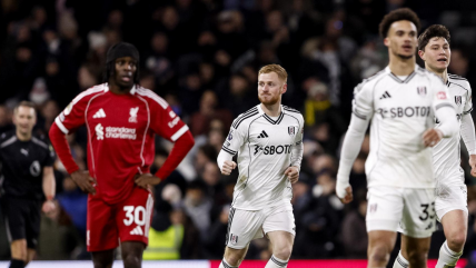   Liverpool lamentó un empate en la agonía frente a Fulham por la Premier League 