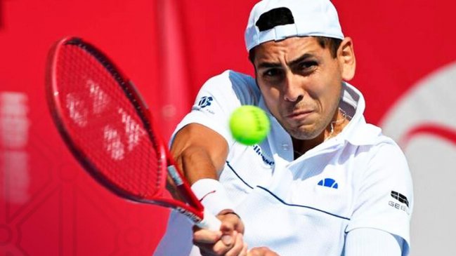 Alejandro Tabilo sufrió duro traspié y dijo adiós a Hong Kong