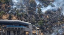 Emergencia por incendio forestal en el cerro San Cristóbal