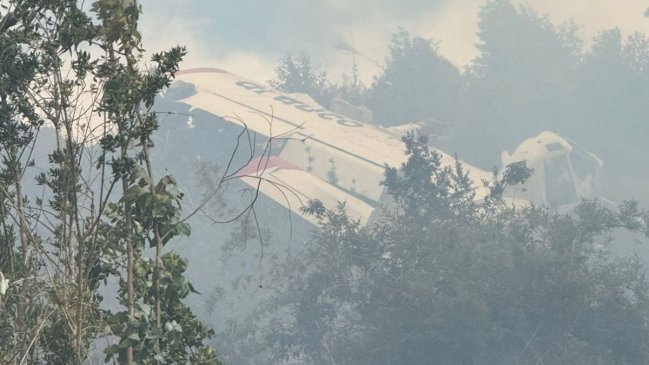 Avioneta capotó durante combate de incendio forestal en Lebu