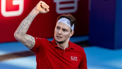   Alexander Bublik entró por primera vez al Top 10 con el título en Hong Kong 