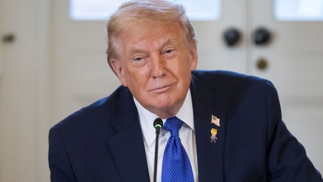 Trump publicó imagen manipulada que lo declara 