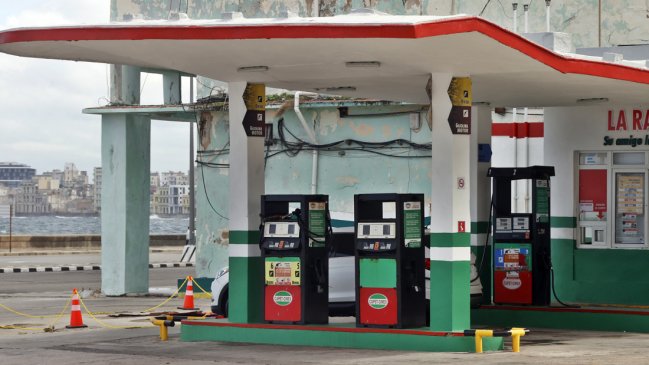 EE.UU. permitirá que México suministre petróleo a Cuba