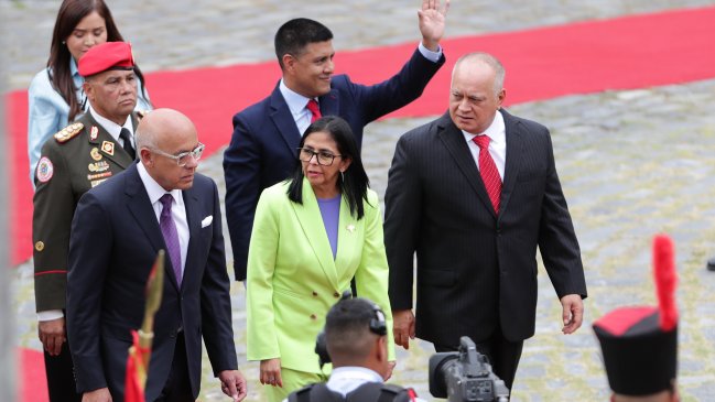 Delcy Rodríguez se reúne con el director de la CIA en Caracas para explorar un acercamiento con EE.UU.