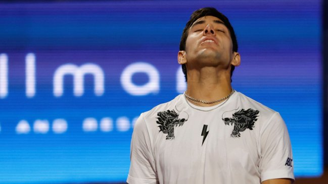 Cristian Garin sucumbió ante Luciano Darderi y se despidió del Abierto de Australia en primera ronda