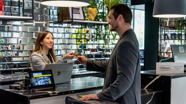   ¿El regreso del turismo nacional? Lo que priorizan los turistas chilenos al llegar a Santiago de Chile 