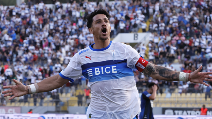   Zampedri comandó el agónico triunfo de la UC ante Huachipato en las semifinales de la Supercopa 