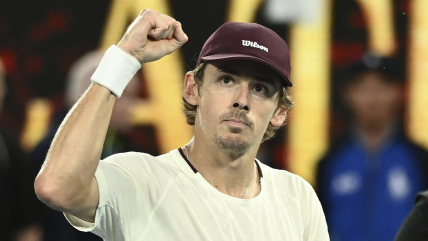   De Miñaur venció a Bublik y se citó con Alcaraz en cuartos del Abierto de Australia 