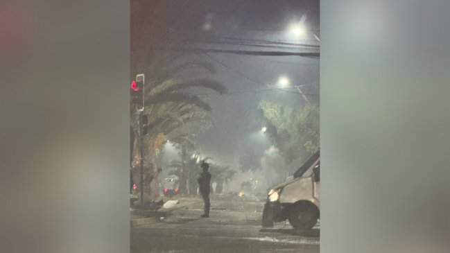 Barristas queman dos micros en conmemoración de la muerte del 