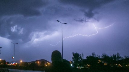 Lluvia y tormentas eléctricas golpean al Biobío: Activan alerta SAE preventiva