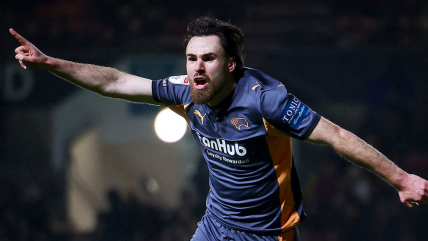   Ben Brereton brilló con gol y asistencia en la sólido triunfo de Derby County ante Bristol City 