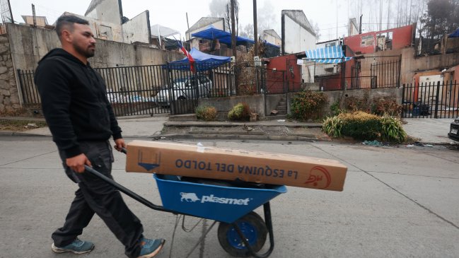 Incendios: Gobierno cierra catastro y entrega más de 4.300 bonos de recuperación