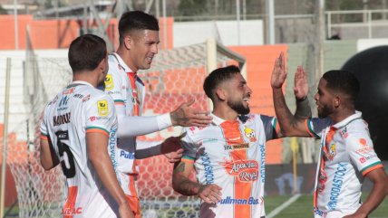   Cobresal se estrenó en la Liga de Primera con ajustado triunfo sobre Huachipato 