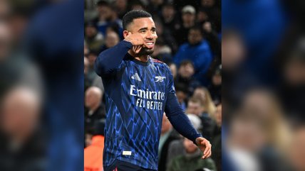   Arsenal volvió al triunfo y afirmó su liderato tras golear a Leeds United 