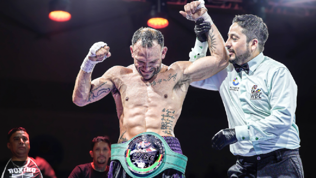 Chileno Eduardo Zuleta se coronó campeón internacional del Consejo Mundial de Boxeo