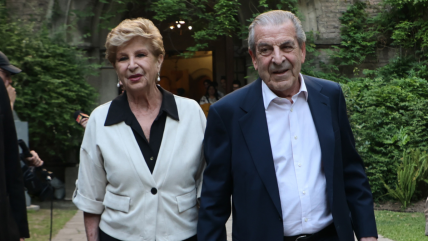 Marta Larraechea, esposa del expresidente Frei Ruiz-Tagle, fue internada de urgencia