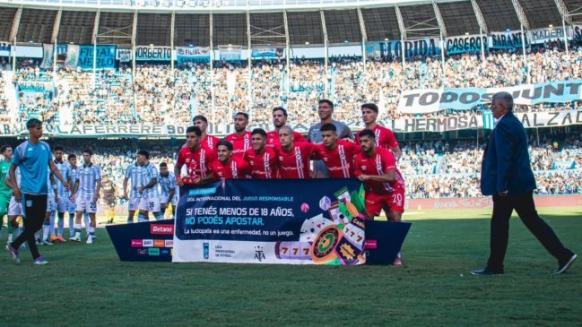 Brayan Cortés perdió su invicto en derrota de Argentinos Juniors