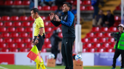   Esteban González dejó atrás el mal inicio y festejó su primer triunfo con Querétaro 