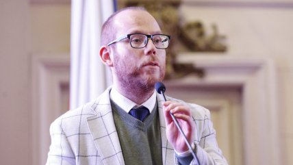 Humberto Verdejo criticó propuesta del Gobierno para saldar deuda con distribuidoras eléctricas