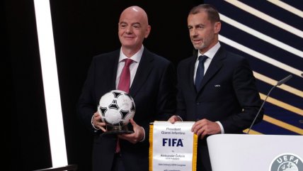   Infantino celebró acuerdo para acabar la Superliga: 