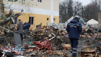 Ataque ruso deja sin calefacción a cerca de 2.600 edificios en Ucrania