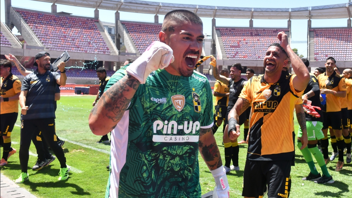 [Fotos] Victoria en La Portada: Coquimbo Unido festejó en el clásico ...