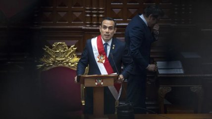   Perú decide si censura a José Jerí y cambia de presidente por octava vez en diez años 