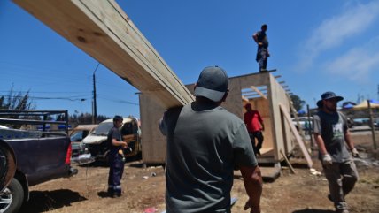   Damnificados piden agilizar entrega de viviendas transitorias a casi un mes de la catástrofe en Biobío 
