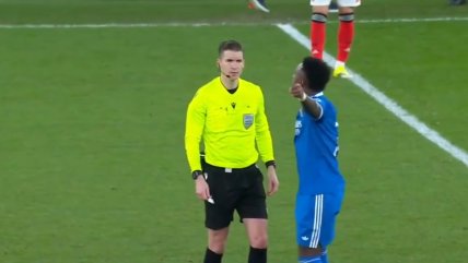 [VIDEO] El momento en que Vinicius acusó insultó racista de Prestianni en el duelo ante Benfica