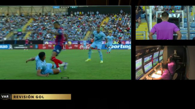 [VIDEO] El gol anulado a Arnaldo Castillo en O'Higgins ante Bahía por falta previa de Luis Pavez
