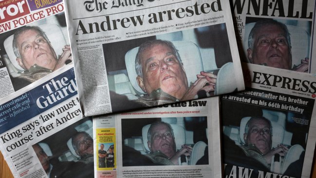 Rostro abatido y mirada perdida: la imagen del expríncipe Andrés que impacta al Reino Unido