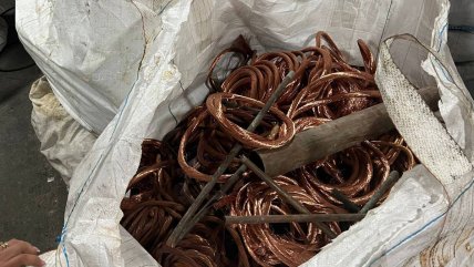 Sujetos fueron sorprendidos con más de dos millones de pesos en cables robados