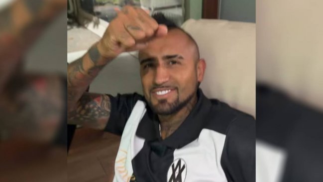 Arturo Vidal celebró la clasificación de O'Higgins en la Copa Libertadores