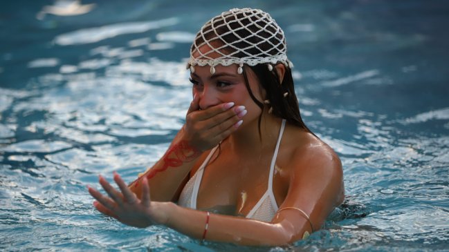 Skarleth Labra sufrió doloroso percance durante piscinazo como Reina de Viña 2026