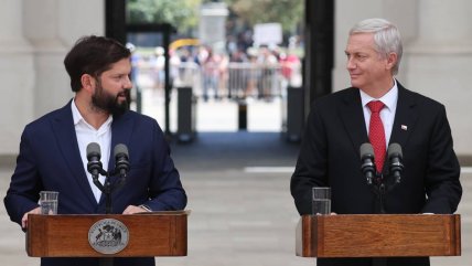 Cable chino: Boric dice que alertó a Kast sobre 