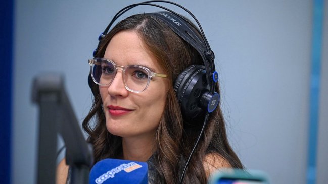 Camila Vallejo: Nosotros nos vamos, pero la ciudadanía tiene que estar activa y vigilante