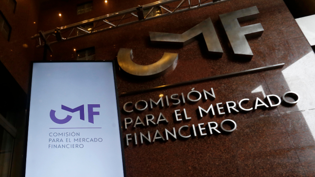 CMF denunció por estafa a ocho entidades que ofrecen créditos en sitios web y WhatsApp