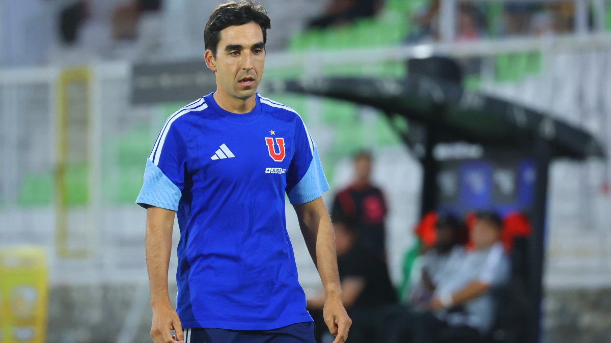 Francisco Meneghini tras su salida de la U: "Asumo mi responsabilidad"