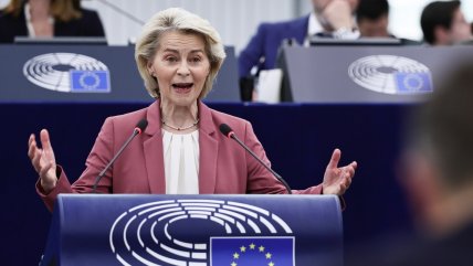   Von der Leyen trata de aplacar las críticas por sus palabras de 