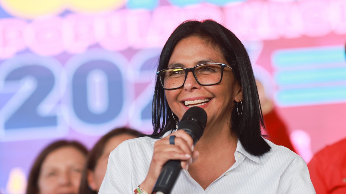 EE.UU. reconoce a Delcy Rodríguez como jefa de Estado de Venezuela ante tribunal