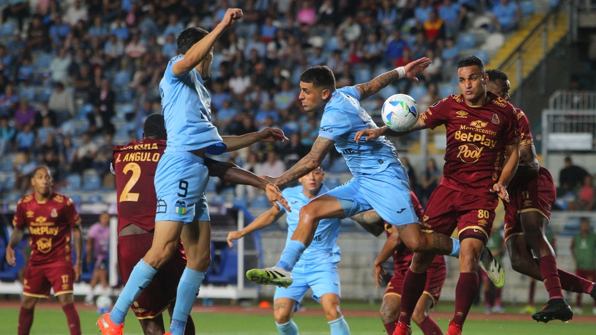 "Quisieron jugar con el reloj": Prensa colombiana criticó al planteamiento de O'Higgins tras su eliminación