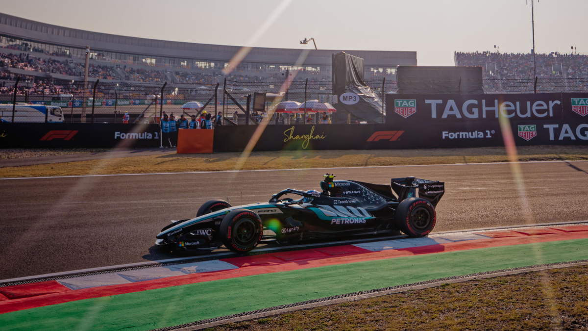 Mercedes comandó la carrera sprint y qualy del GP de China con Russell y Antonelli F1