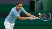 Daniil Medvedev dio la sorpresa ante Carlos Alcaraz y se citó con Jannik Sinner en la final de Indian Wells