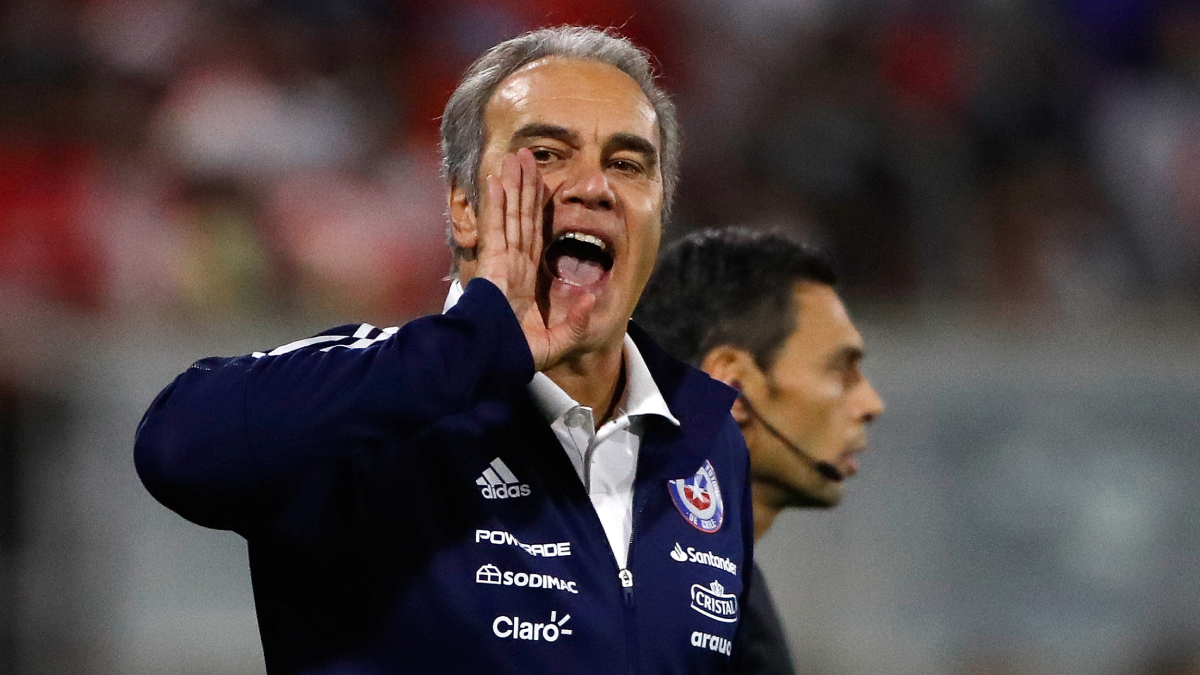 Martín Lasarte está en carrera para suceder a Meneghini en Universidad de Chile