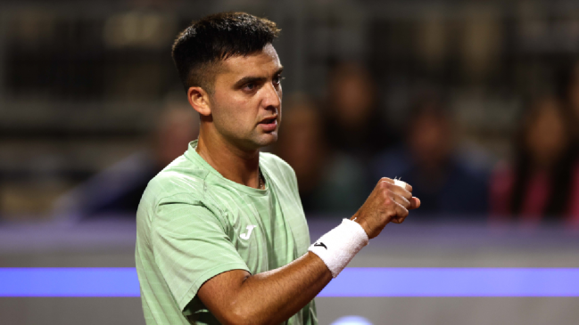 Tomás Barrios enfrenta a Arthur Cazaux en la primera ronda del Masters 1.000 de Miami