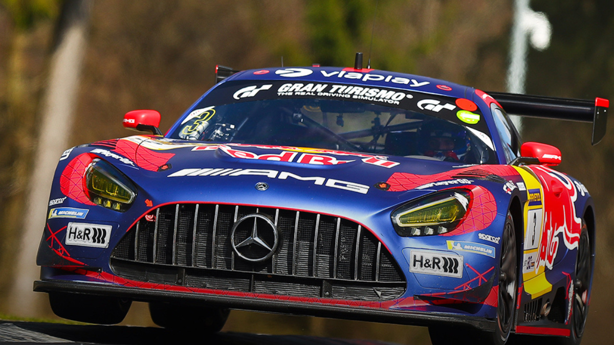 Max Verstappen dominó el "Infierno Verde" en la antesala de las 24 Horas de Nurburgring